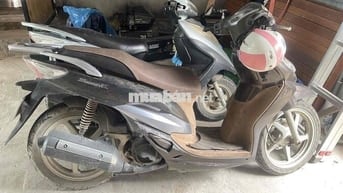 cần bán 2 cái xe