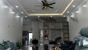Bán biệt thự gần song hành Trung chánh hoàn công đầy đủ