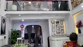 Nhà ĐẸP 4.5 tấm 5,2x10 hẻm 1 sẹc BẾN LỘI - Giá 5,8 tỉ
