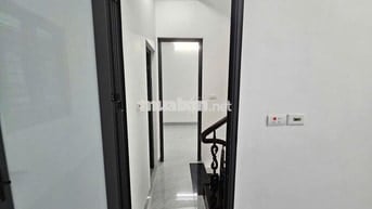 SIÊU HIẾM! Nhà lô góc 2 mặt ngõ – ô tô tải đỗ cửa – Vương Thừa Vũ