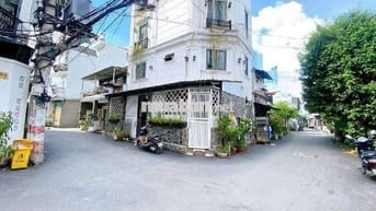 BÁN GẤP NHÀ HẺM XE HƠI- NGAY CẦU BẾN PHÂN, THỐNG NHẤT- 70m2- 4.6 tỉ TL