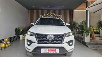 Toyota Fortuner 2.4AT 4X2 2024 Xe hãng bán