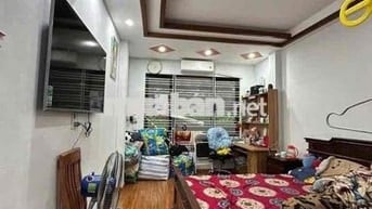 C chủ bán nhà- phố Trương Định - 41m2 - 5T - 7.5 tỷ (CTL) ng