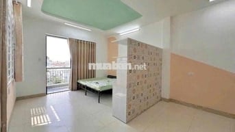 CĂN HỘ STUDIO BAN CÔNG SIÊU RỘNG GẦN CHỢ PHÚ LỢI QUẬN 8