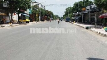 Nhượng lại mặt tiền 4x17 vừa ở vừa kinh doanh.