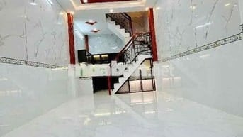 NHÀ MỚI ÂU DƯƠNG LÂN P2 Q8 3 Lầu - Xách vali ở ngay