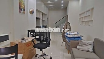 Nhà Đẹp 4 Tầng  mới sơn 3pn 1pt 3wc gần KDC Hồng Long 12triệu