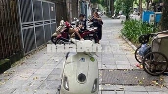 bán xe LX nữ dùng bản 2011 chính chủ nguyên zin