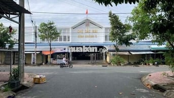 Mới Nhất. Nền Đẹp Kề Góc Chợ Sao Mai Bình Khánh
