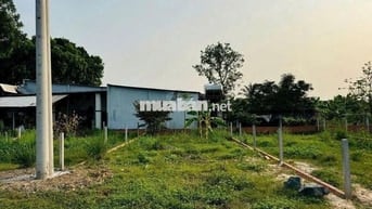 Lô đất 133m2 gần cầu vượt củ chi giá 1,2 tỷ sổ hồng riêng dân cư đông