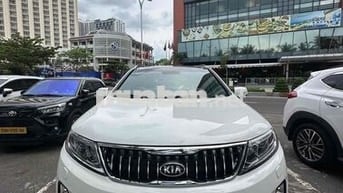 Kia Sorento 2.4 Premium ĐK 3/2020 Odo 12.000 km