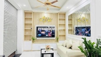 Yên Hòa - Cầu Giấy - Mặt Tiền Rộng - Full Nội Thất - Nhà Đẹp