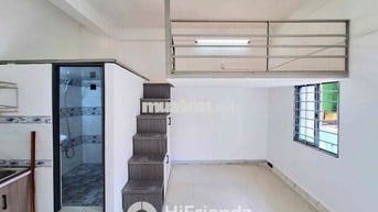 10p qua q5 Gác đẹp bancol Full nội thất cơ bản Cho nuôi Pet