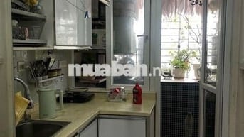 Bán CH toà A6D, Năm Trung Yên,40m2, 2N, 1WC, giá 3.9 tỷ