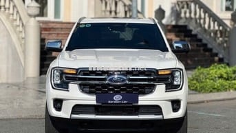 Ford Everest 2024 Titanium 2.0 AT 4x2 - 12000 km