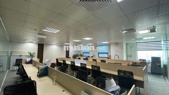 Siêu phẩm mới ra lò VP xịn ngay mặt phố Duy Tân 150m2 - với giá 26Tr