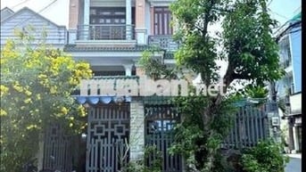 Giảm giá bán nhanh biệt thự 150m2, lô góc Nguyễn Thị Thơi, Quận 12