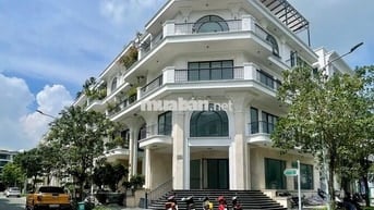 Căn góc 10x20m Hầm 3 Tầng (360m2) ở Vạn Phúc, t. máy hầm xe. Giá 50 tr