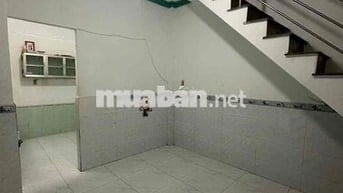 Trệt lầu 7*4; 2pn kín Rẻ chốt lẹ