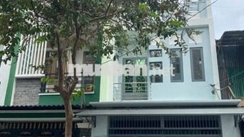 Cho Thuê Nhà Mặt Tiền Đỗ Bí, Quận Tân Phú. DT: 4,7X20m, 3PN 2WC