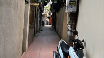 Cho thuê nhà riêng tại ngõ 165 Dương Quảng Hàm, 15 triệu, 30m2, 3PN