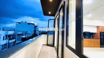 STUDIO BAN CÔNG RỘNG MỚI KENG – TUY LÝ VƯƠNG, NGŨ HÀNH SƠN