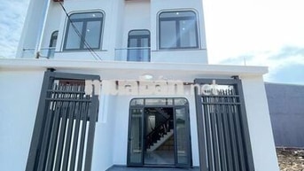 NHÀ LẦU MỚI HOÀN THIỆN NHÀ THỜ TÂN TRIỀU
