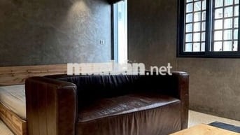 Cho Thuê Căn Hộ Phong Cách Tối Giản Ngay Gần Học Viện Hàng Không