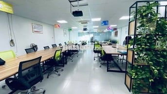 Sàn đẹp, view thoáng, giá yêu thương ngay mặt đường Nguyễn Trãi