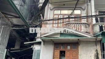VỊ TRÍ VÀNG - LÔ GÓC Ô TÔ ĐỖ CỬA 2 MẶT ĐƯỜNG - SỔ NỞ HẬU KHU VỰC TẦM T