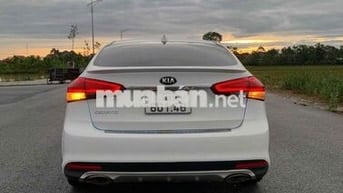 Kia Cerato 2018 1.6 MT