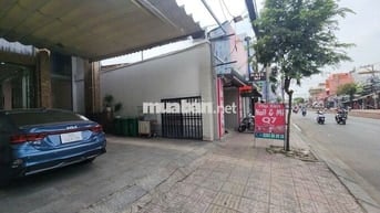 Mặt Bằng Kinh Doanh mặt tiền đường Huỳnh Tấn Phát - Quận 7