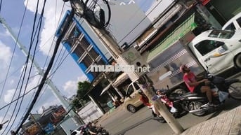 Bán nhà Âu Cơ 18m2 , 3 tầng 2PN SHR chỉ 2 tỷ 1