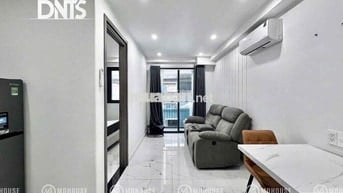 cho thuê căn hộ 1PN ban công nguyễn cư trinh quận 1