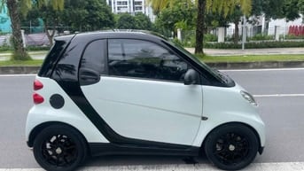 Smart Fortwo 1.0 AT sản xuất 2010 mầu trắng Nhập khẩu Đức