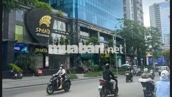 Tôi cần bán nhà Thái Hà 2 mặt ngõ ô tô chánh đỗ kinh doanh sầm uất .