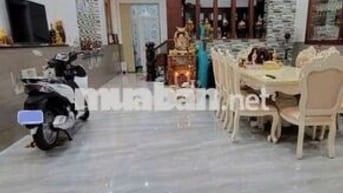 NHÀ ĐẸP HẺM 4 TẦNG - LẠC LONG QUÂN Q11 ( 5,4m x 14m)