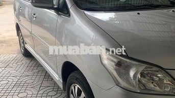 Toyota Innova 2016 2.0E - 175 km