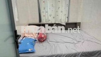 Cho thuê căn hộ 2PN Cửa sổ thoáng Q1 gần cầu Ông Lãnh, cầu Calmette