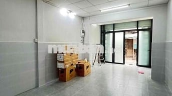 CHO THUÊ NHÀ PHỐ MỚI 100% - 3PN 3WC 3ML - GẦN CHỢ BÀ CHIỄU - 15tr5 TL