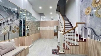 Nhà Có Nội Thất Hẽm Lâm Văn Bên