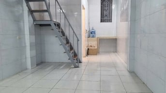 Cho thuê cả 01 căn nhà riêng mới đẹp tại Phường Nghĩa Tân, Hà Nội