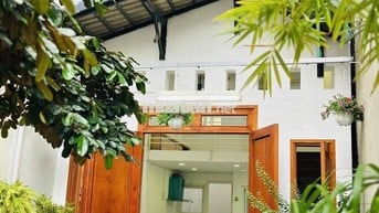 VIP.Nhà cho thuê gấp.Nguyễn Thiện Thuật p14 Quận Bình Thạnh