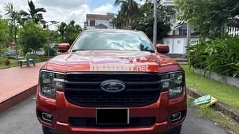 Ford Ranger 2024 máy dầu, số tự động 2 cầu
