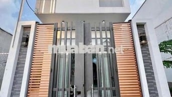 CHÍNH CHỦ BÁN GẤP NHÀ 1 LẦU , GẦN CÔNG VIÊN PHÚ LÂM , SỔ HỒNG RIÊNG .