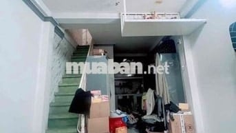 - BÁN NHÀ Q4 KÈO THƠM KHU HAI MƯƠI THƯỚT HẺM TRUỚC NHÀ 4M