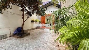 Cho Thuê Nhà Sân Vườn Ở Nguyễn Thiện Thuật, Quận Bình Thạnh