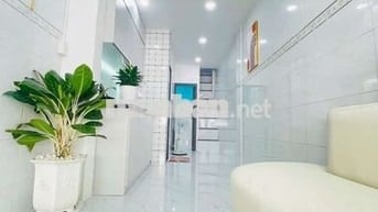 NHÀ MỚI PHAN VĂN TRỊ NỘI THẤT CAO CẤP- HẺM THÔNG