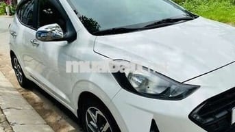 Xe 2022 1.2 Sedan AT - 35 km