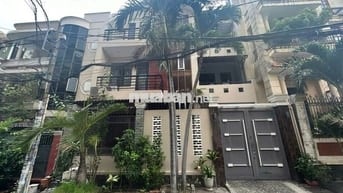 🏠Biệt Thự Cho Thuê Đường Núi Thành, P13_ 10x22m. Trệt 3 Tầng, Nhà Mới